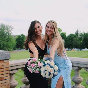 Meet your Posher, Chessy